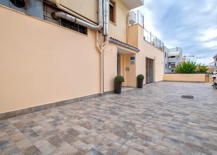 White Star Self Check-in Гостевой дом 3*