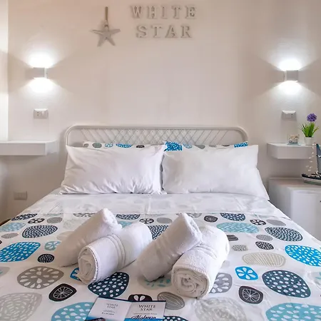 White Star Self Check-in 3*