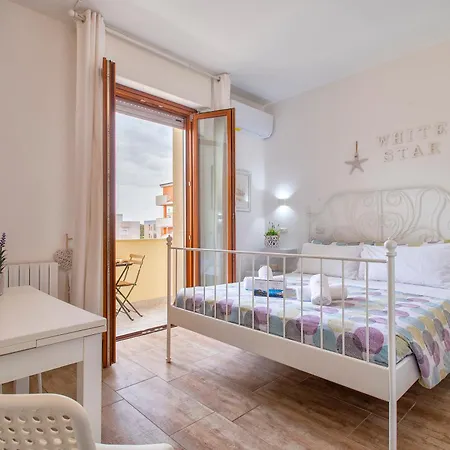 White Star Self Check-in 3*