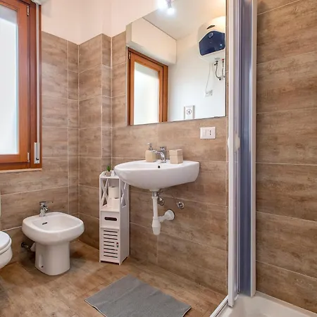 Πανσιόν White Star Self Check-in 3*