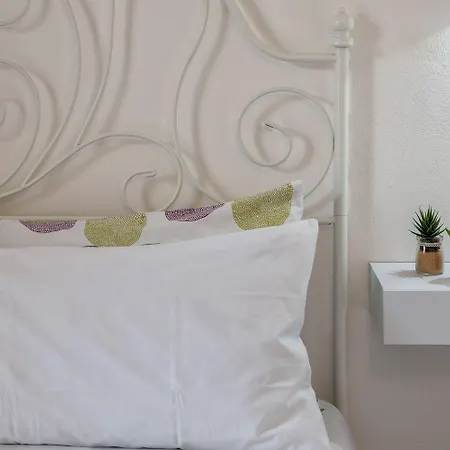 White Star Self Check-in Pensjonat Alghero