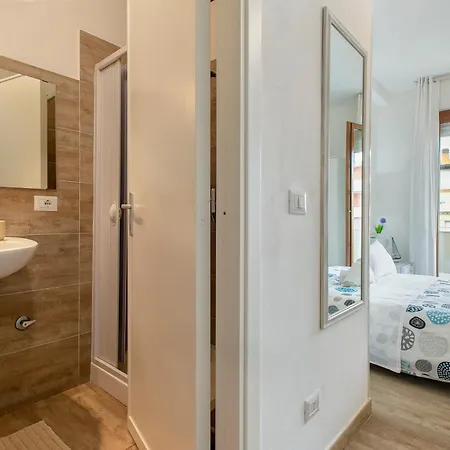 White Star Self Check-in 게스트하우스