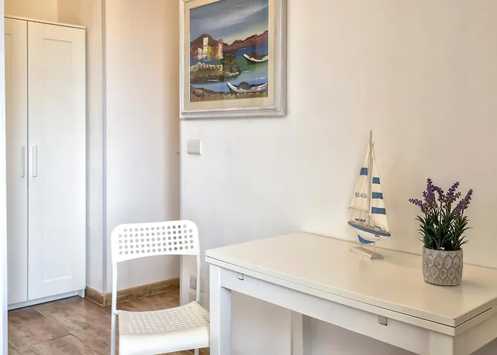 White Star Self Check-in بيت ضيافة 3*